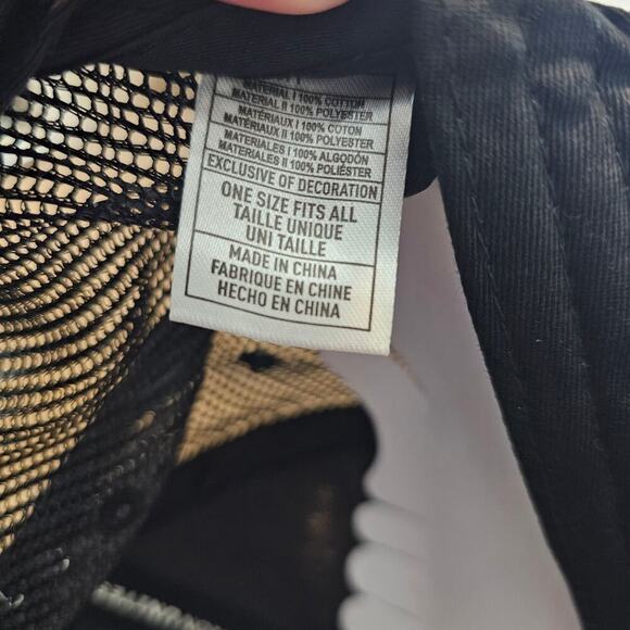 North Carolina Tar Heels Snapback Trucker Hat Cap Black UNC Embroidered TOW - Picture 9 of 9